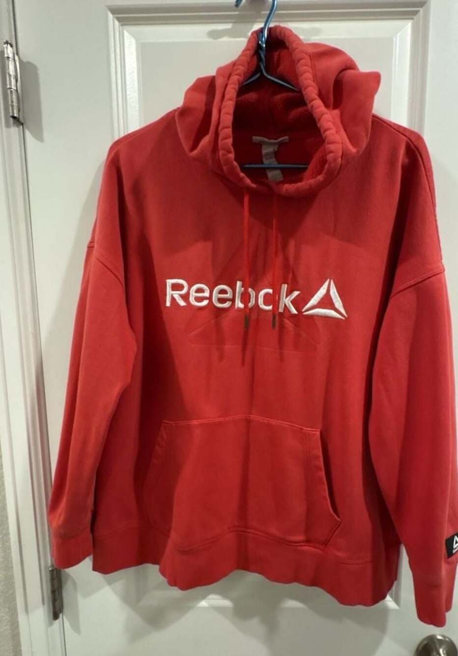 Reebok Graphic Pullover Fleece Hoodie in Red